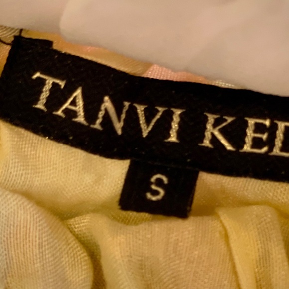 Ladies Skirt - Picture 3 of 3